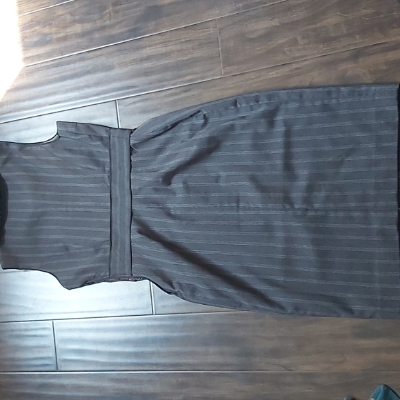 Collared dress - Picture 4 of 8